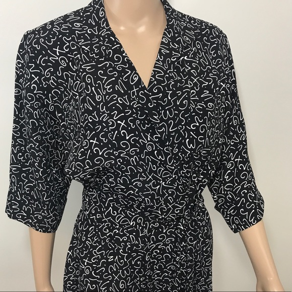 Squiggly Script Dress - Picture 2 of 8